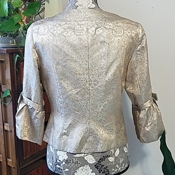 Donna Morgan 3/4 bell sleeve dress jacket Sz. 6 - Picture 5 of 7